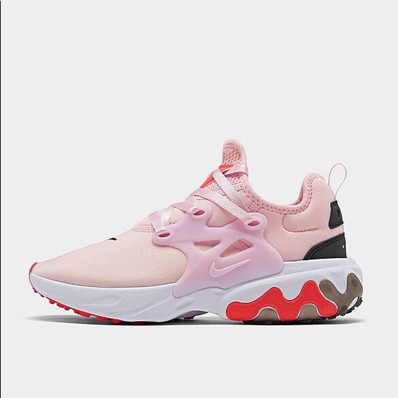Nike Shoes - Nike React Presto 🌸 Limited